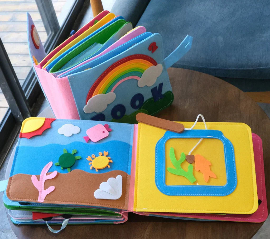 Interaktives Lernbuch für Kinder aus Filz
