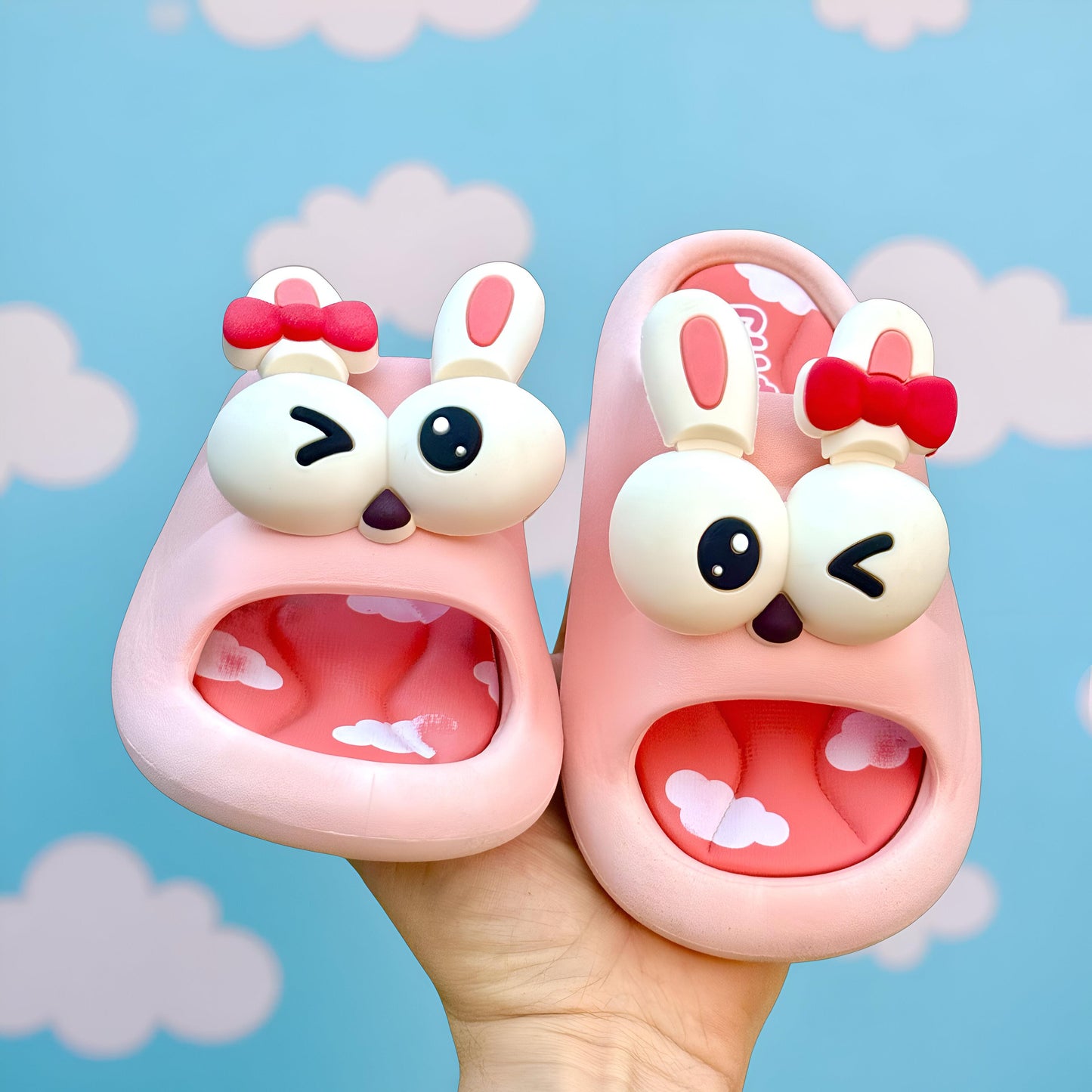 Glubsy™ - "Cute" Kinderhausschuhe mit Glubschaugen und Tiermotiv