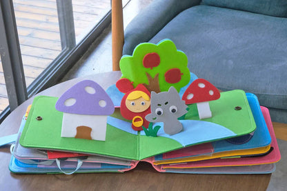 Interaktives Lernbuch für Kinder aus Filz